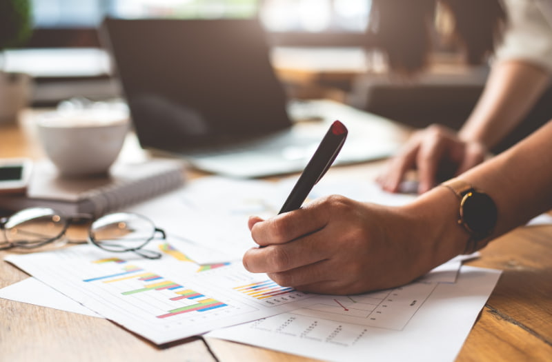 Writing an effective public sector report introduction with examples
